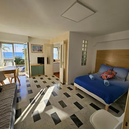 Vue Equipe Apartmán Nice